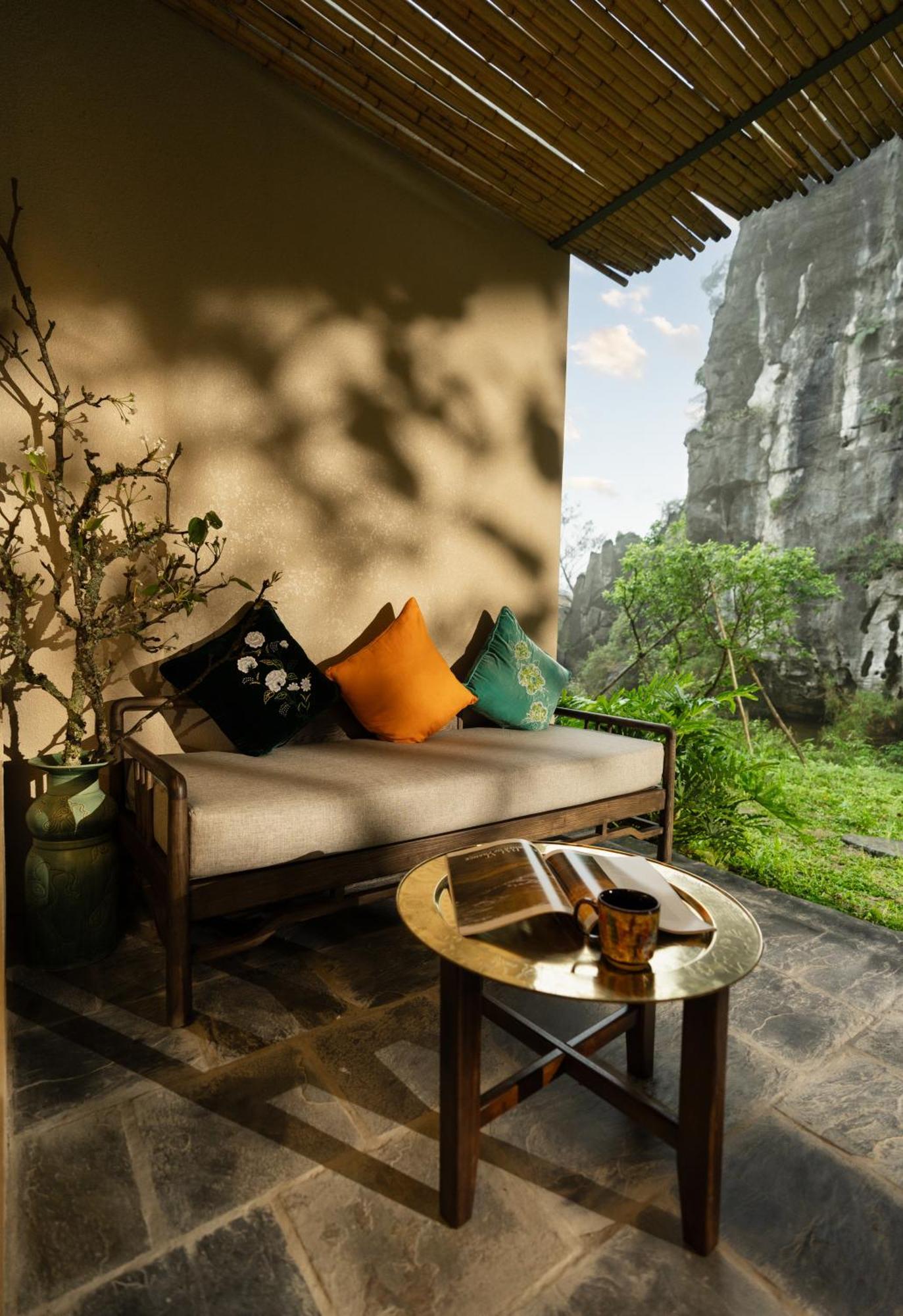 Готель Jiva Hoa Lu Retreat Ніньбінь Екстер'єр фото